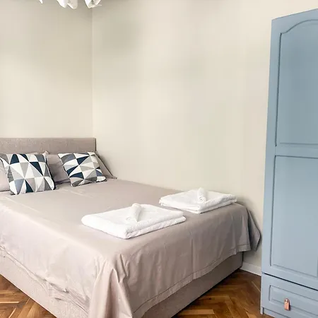 Apartament Shanti Urban Oasis Center
